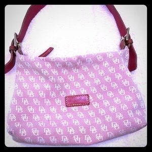 Dooney & Bourke shoulder tote,